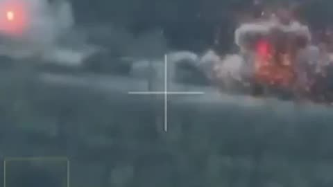 🔥💥 Destruction of the advancing Russian column!