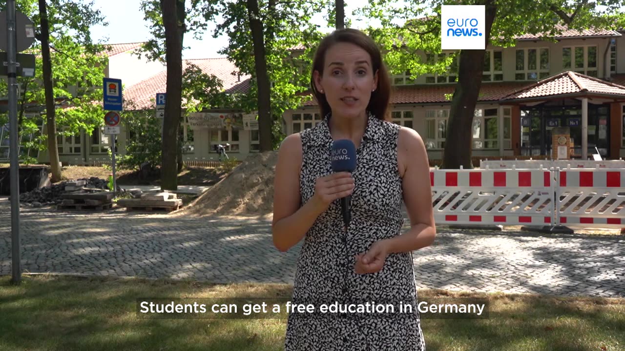 Rising cost of living puts pressure on parents' back-to-school finances in Germany