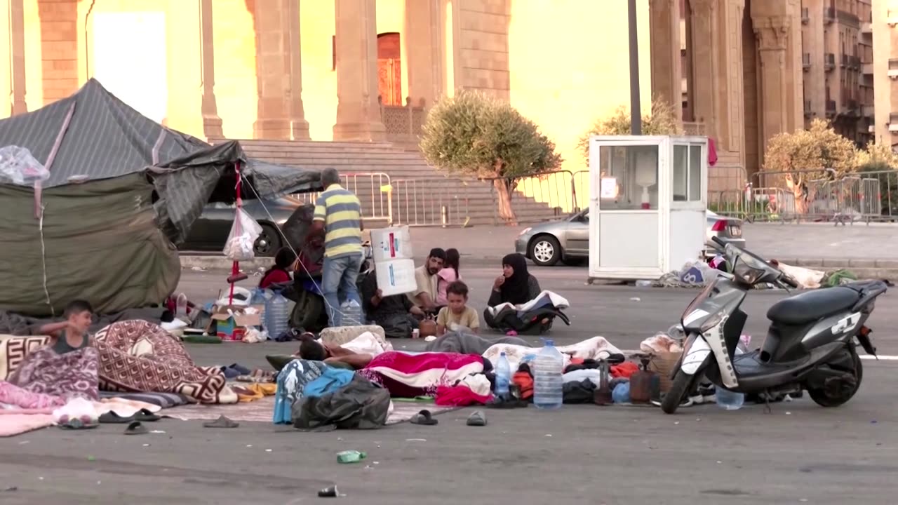 Displaced Lebanese shelter on streets as Israel strikes Beirut