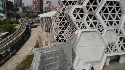 Kaohsiung Music Center 高雄流行音樂中心 🇹🇼 (2020-04) {aerial}