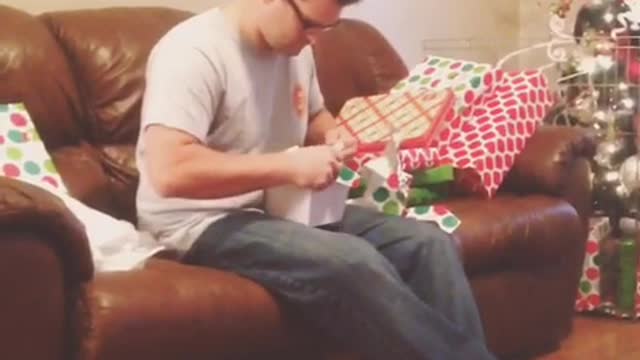 Wife pranks husband with fake rat for Christmas