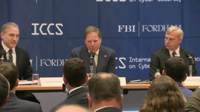 Former US attorney: Trump pressed DOJ to prosecute 'enemies'