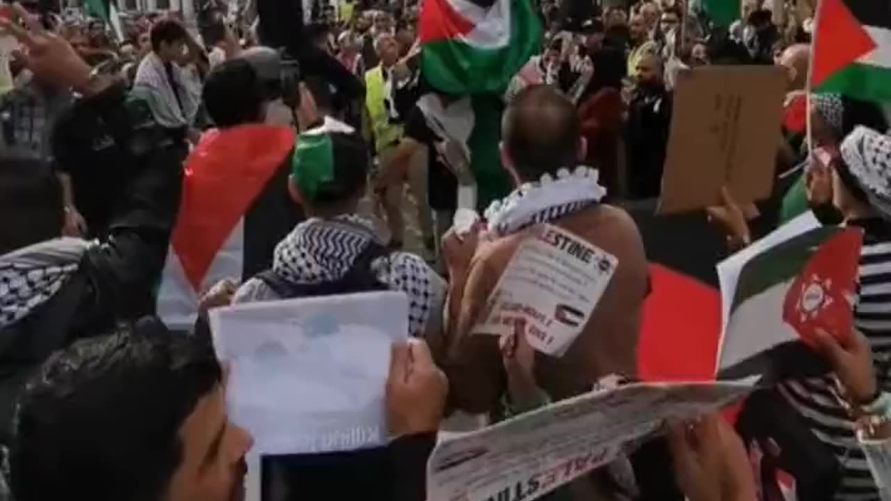 PROTESTS: Pro-Hamas Muslims in Brussels want Islamic Jihad in Europe.