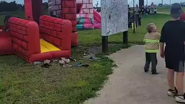 CENTRAL GOD BLESS AMERICA.