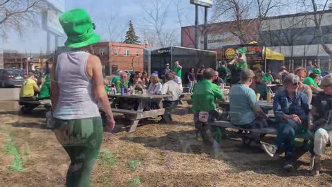 Windsorites Shed Covid Concerns To Celebrate St. Patrick's Day