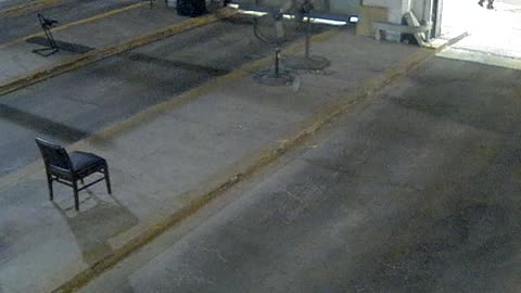 3138RHOBG3CStGarageLeftDoor_2021-01-06_21h25min41s300ms.mp4