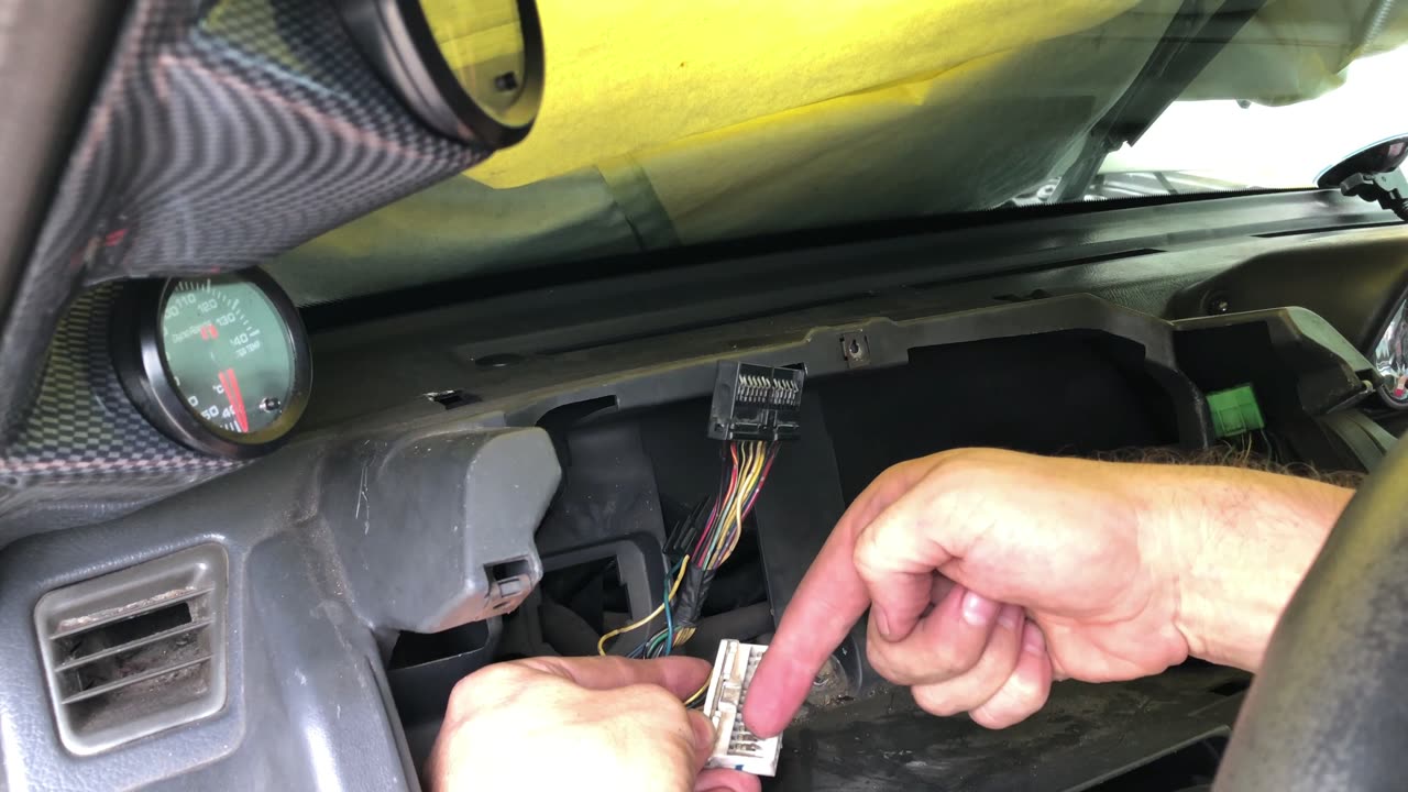 How to Change: Mitsubishi Pajero Montero Gauge Cluster Light Bulbs Warning Lights