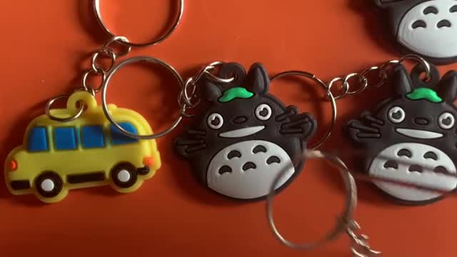 Key Pendant - Coffee cat on bus