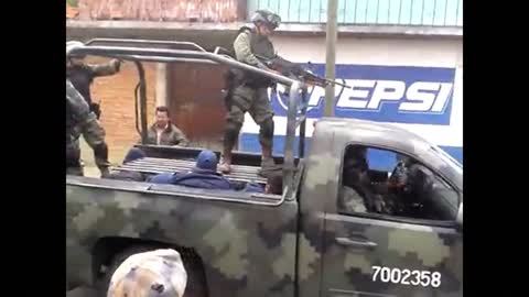 Corrupt Police Caught Working With Cartel Jalisco