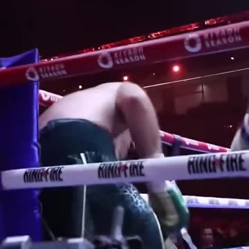 KNOCKDOWN Usyk vs Fury