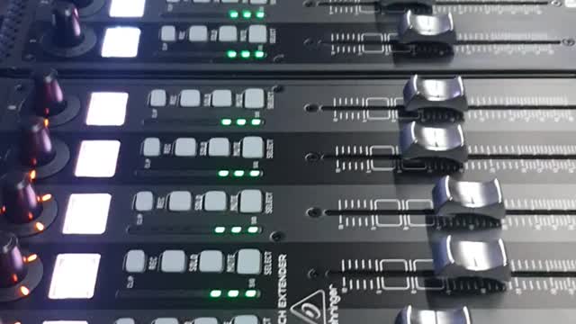 Behringer Xtouch with 3 Extenders