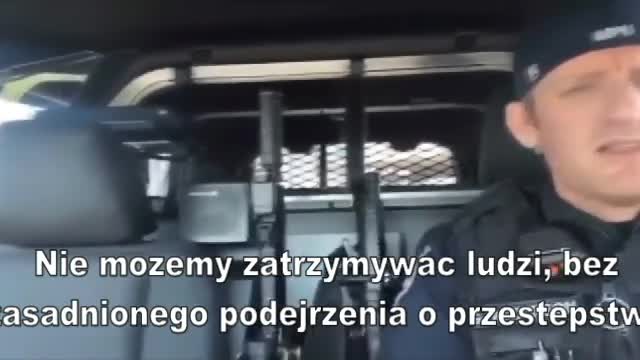 Oficer policji USA mówi do swoich kolegów - Konwój Wolności 2022