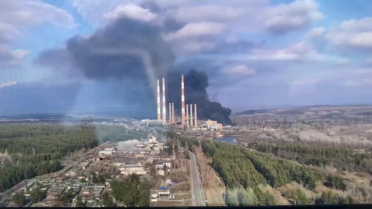 For American money, Ukrainians are destroying their country.