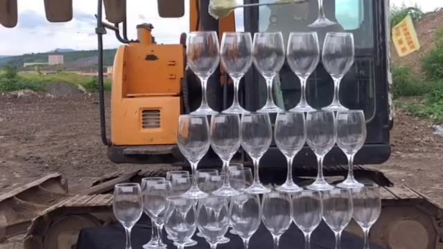 Building blocks with excavator