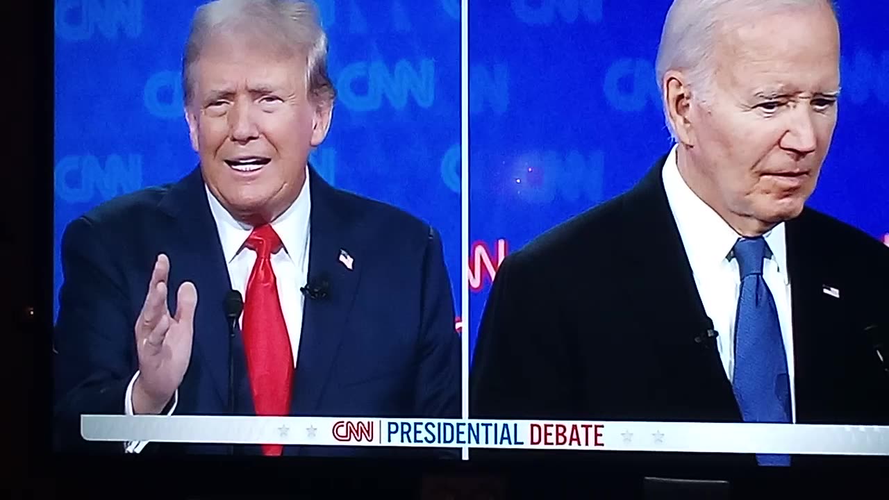 Comedy Shit Show "DEBATE" Trump vs Deadbeat Biden #Trump24LFGA