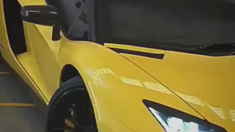 Yellow Lamborghini in Action After Epic Car Shipping! 🚗💨