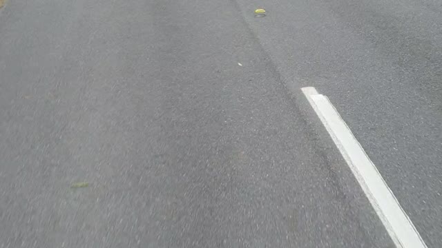 Man Demonstrates How to Safely Pass Cyclists on the Road