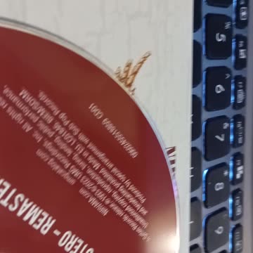 Disc 2s NOT in English! (in utero)