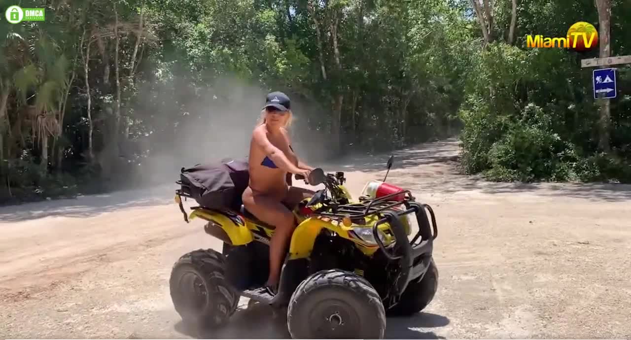 Jenny Scordamaglia in Mexico City