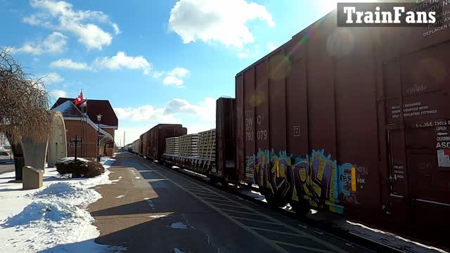 CN 2979, UP 5664 & CN 3052 Engines Manifest Train In Ontario