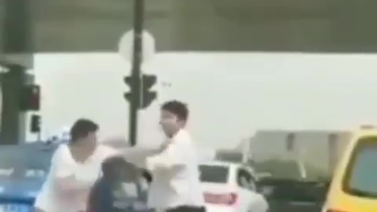 Quick Fight Quick Makeup