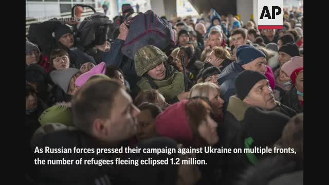 AP PHOTOS_ Ukrainians flee as Russia presses on