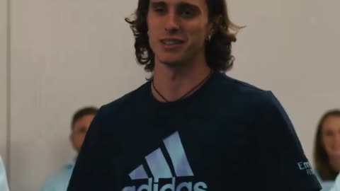 Calafiori's beautiful reaction to meeting new Arsenal teammates