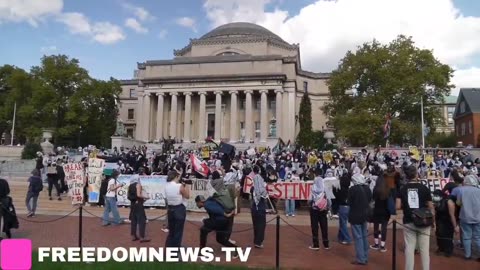 Happening Now: Columbia students are chanting “Resistance is glorious! We will be victorious!"