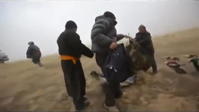 Gobi Sandstorm | Timothy Allen | BBC Earth