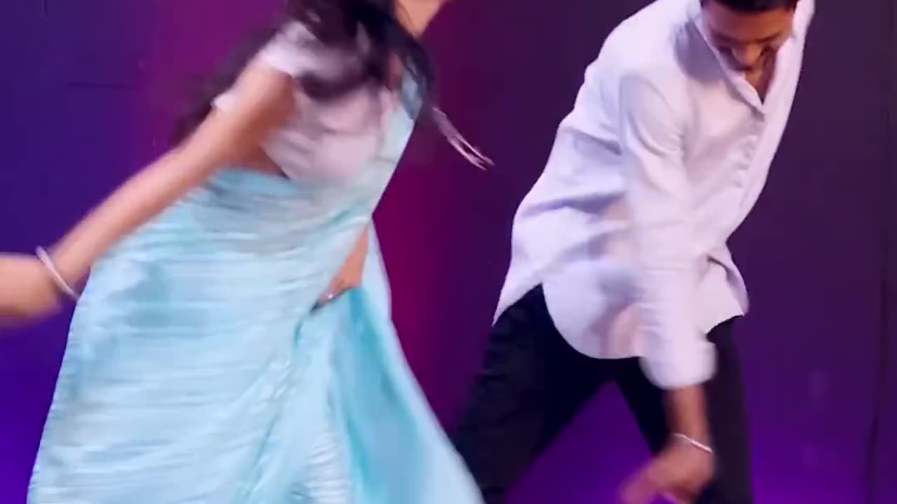 Dholna Part2 RightDirection Shortsvideo Nickmaurya ShrutiMishra dance Loves Symphony