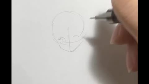 Sketch The Outline Of The Face Of A Character