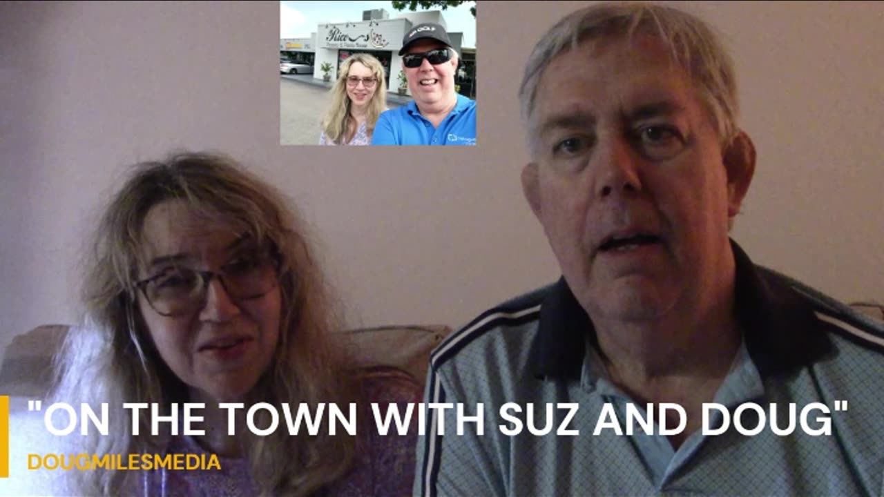 SUZ AND DOUG REVIEW RICO'S ITALIAN RESTAURANT IN SARASOTA FLORIDA!