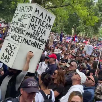 MELBOURNE. EXPLODING. AGAIN. 300,000