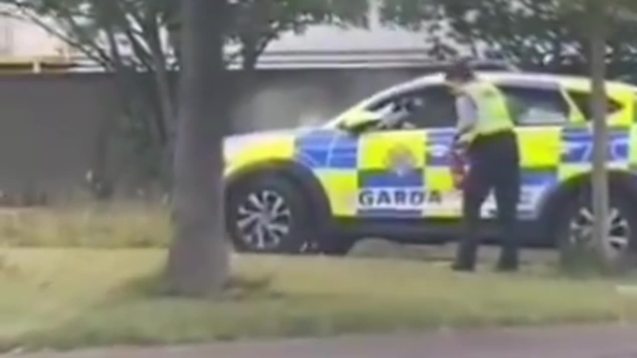 Guards Caught Setting Their Own Cars On Fire in Coolock Ireland