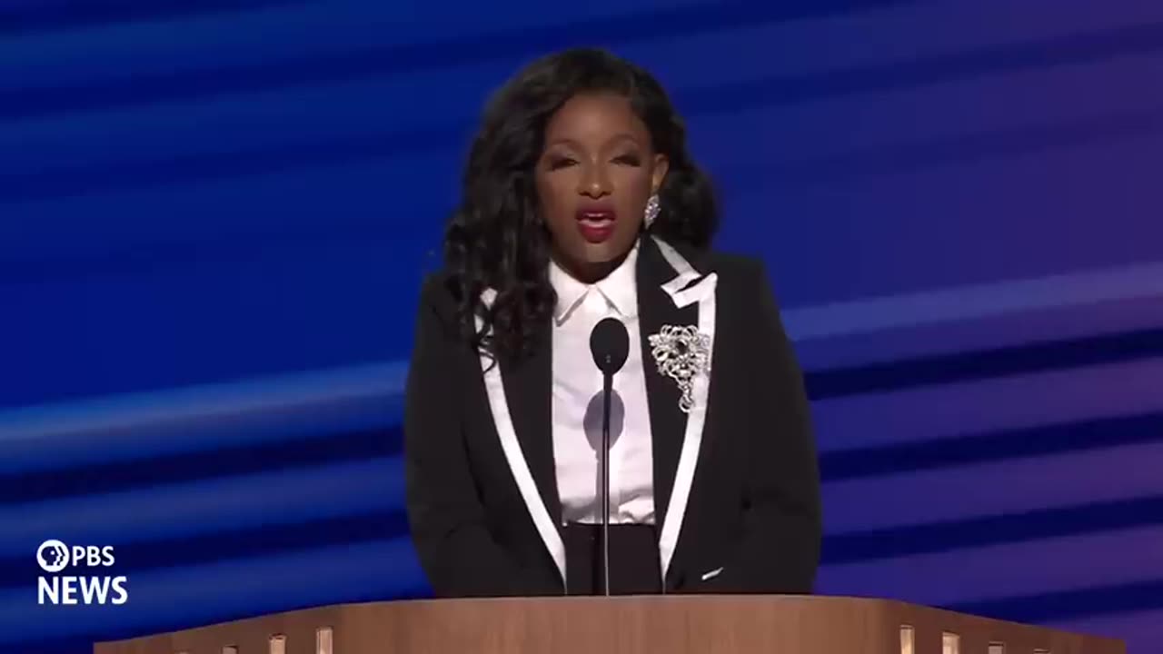 Rep. Jasmine Crockett speaks at 2024 Democratic National Convention _ 2024 DNC Night 1