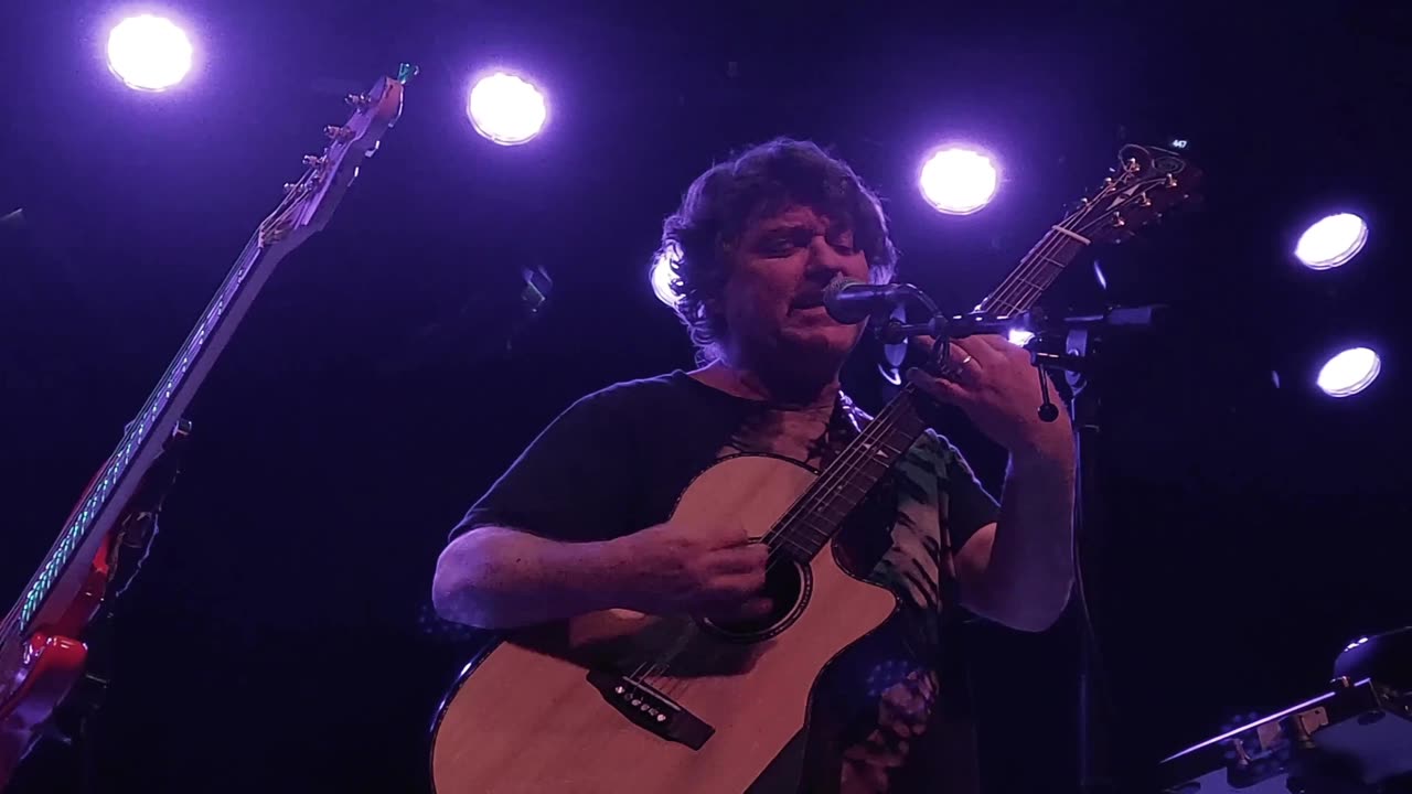 Keller Williams - LIVE @ Iron City (Deer : Flip Phone Love : Breathe)