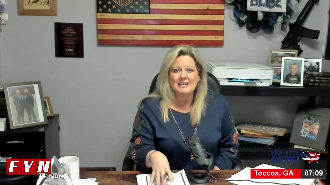 Lori talks New Polls showing Country wants Russian Oil Banned, Putin's Lies and more!