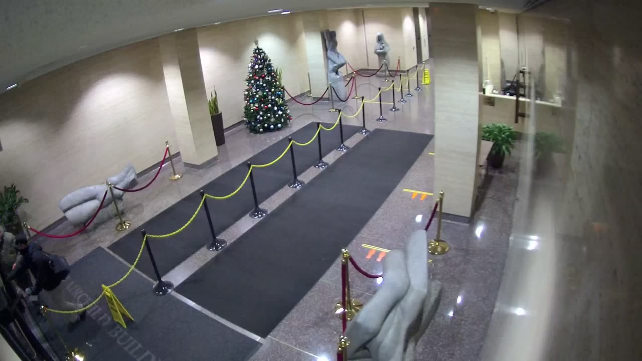 8002FCOB01MainLobby_2021-01-06_19h40min01s383ms.mp4