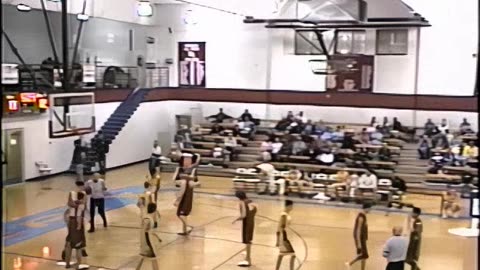 Doniphan vs Houston @ Liberty HS Tourney - 2004-2005