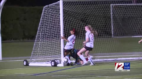 Providence Country Day defeats Rogers in DIV girls soccer title game