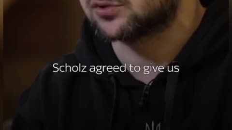 Zelensky finds out live on air that Sholz "approved" Germany's Leopard 2 tanks