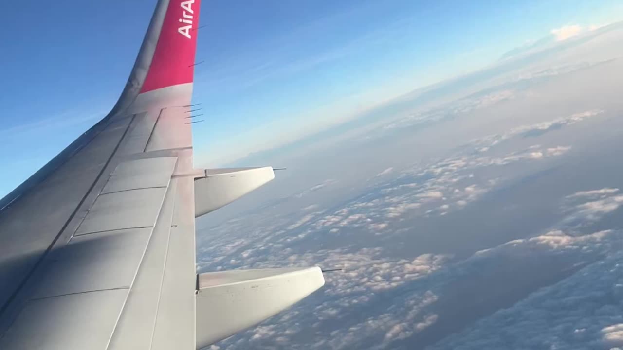 Flight flying…..the skyline