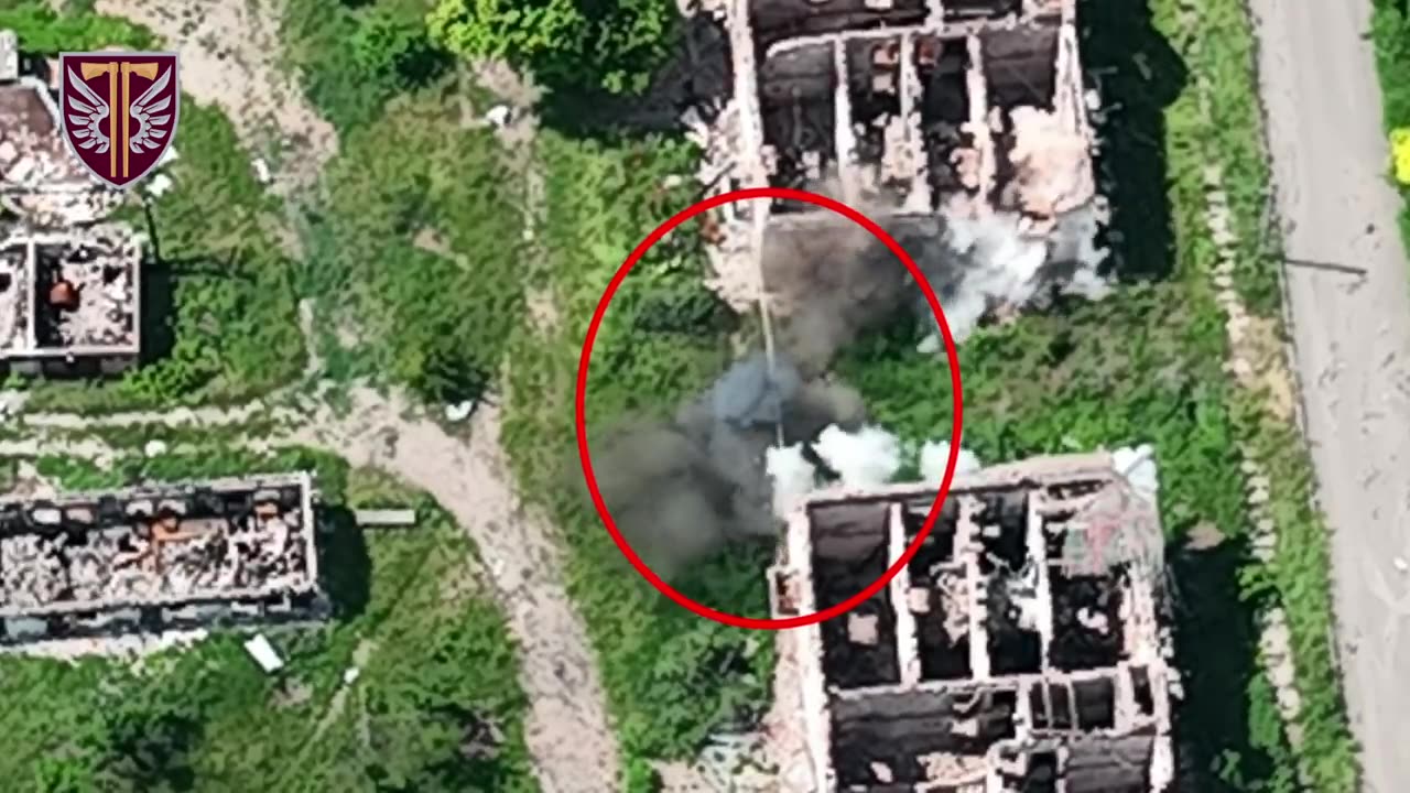 🎯 Ukraine Russia War | UA Drone Footage: Russian Soldier Hit by Mortar Fire in Bakhmut | RCF