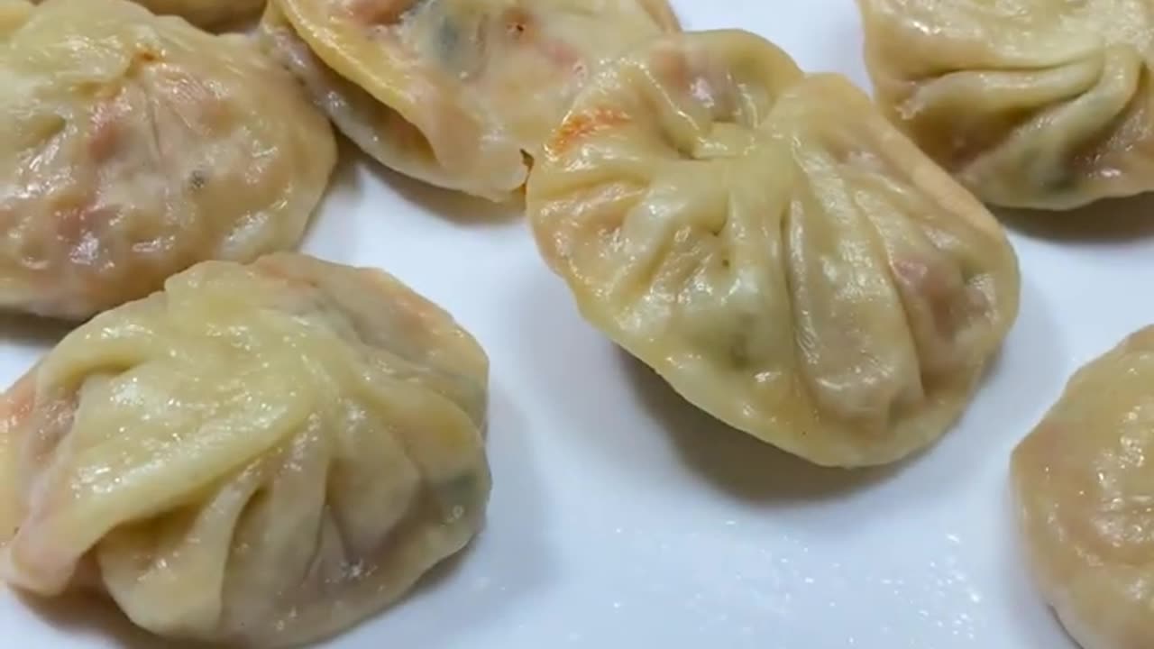 Momos/Dumplings ASMR Cooking