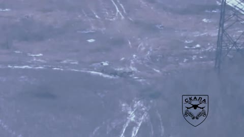 Drone Footage Shows Russians having Difficulties west of Solodor