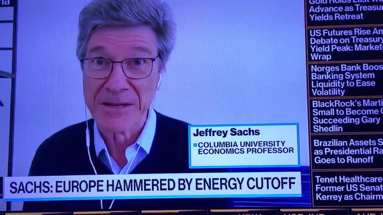 Jeff soon to drive full speed into a pole after a brake failure..?