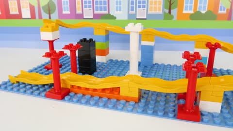 Best Toy Learning Video for Kids Building Block Lego Car Track!