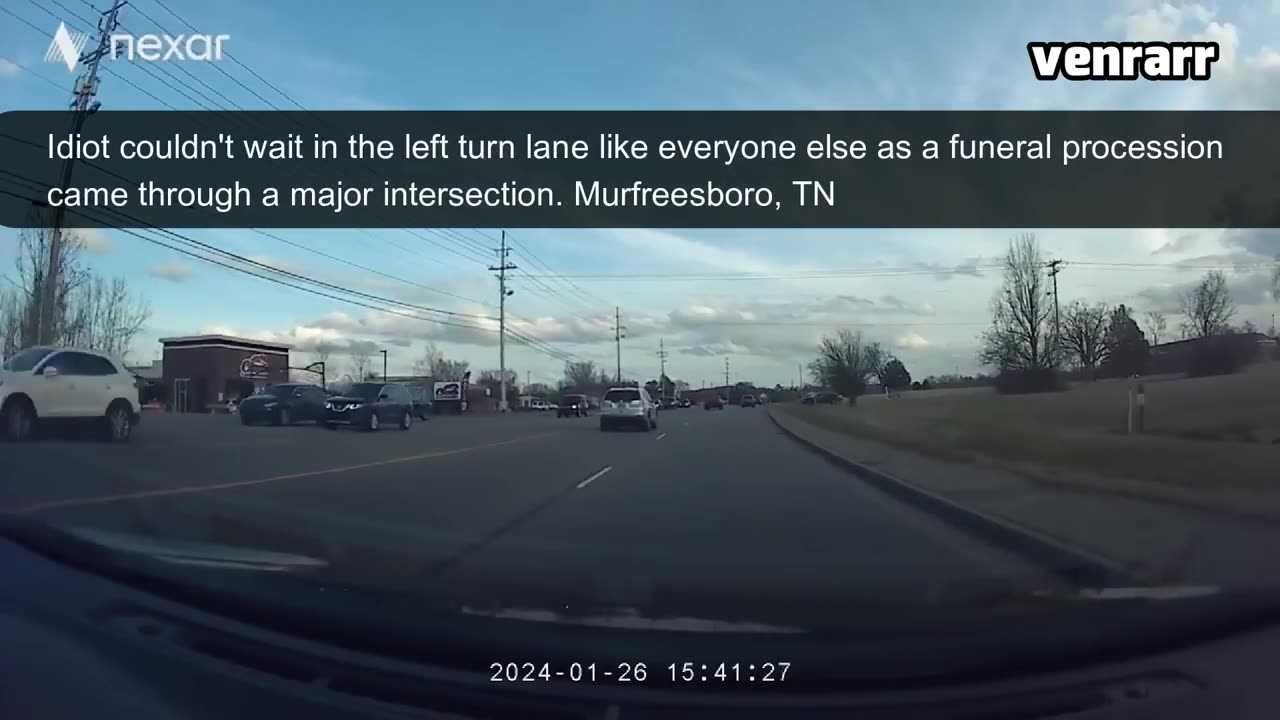 Idiots In Cars #1037 #roadrage #dashcam #carcrash