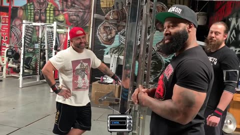 CT Fletcher Valley of the beast || CHAIN benchpress || Triceps || Biceps || Episode 2