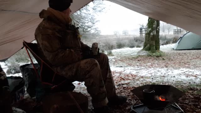 Early morning vlog under the tarp. DARTMOOR. 12th Dec 2022